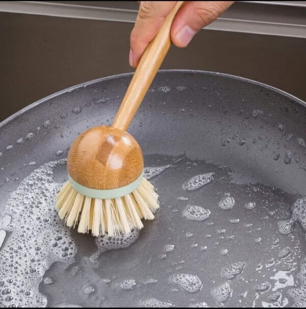 BROSSE VAISSELLE EN BAMBOU AVEC MANCHE – Image 2